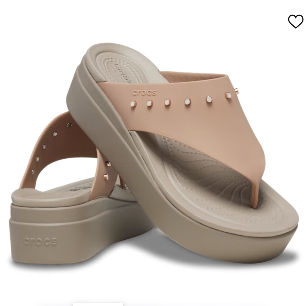 Crocs Brooklyn Studded Wedge Flipflop NWOT